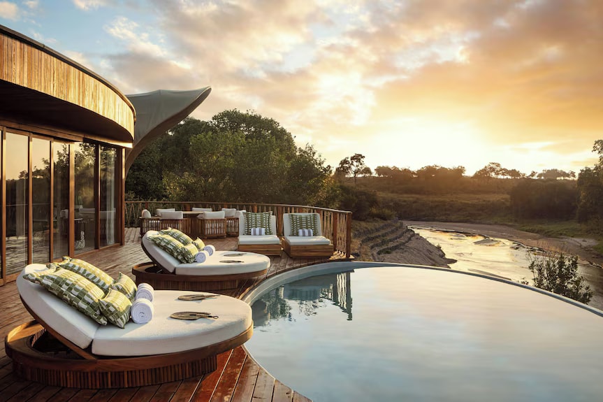 Karen Country Club solar pool and spa heating